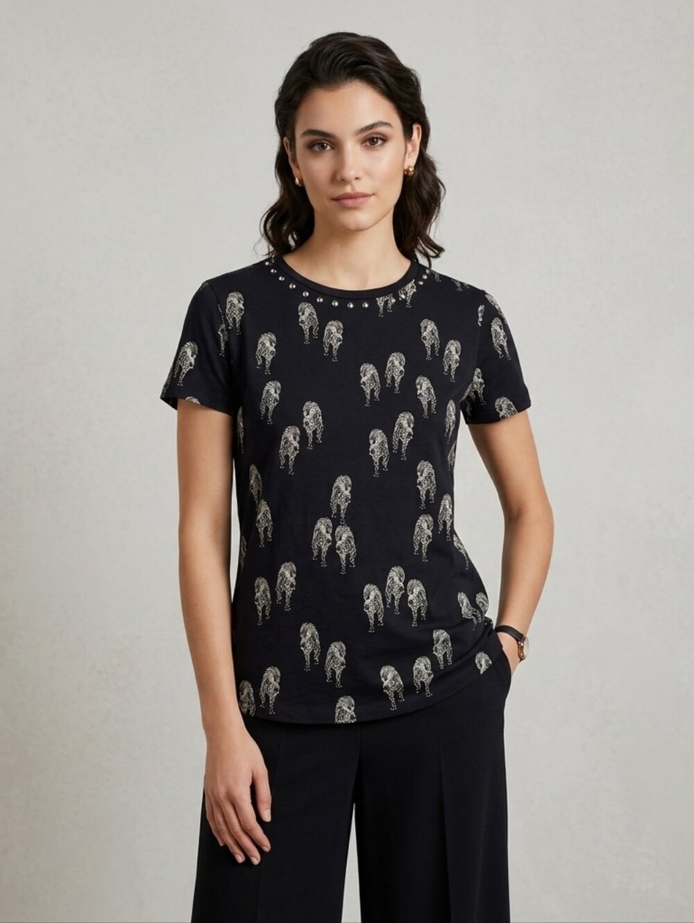 Liu Jo Milano Women's Size Medium Black T-Shirt Walking Tigers Novelty Print